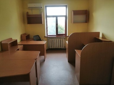 Чернігів, вулиця Гетьмана Полуботка 18