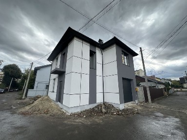 Івано-Франківська область, Івано-Франківськ