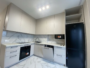 Продаж 1 кімнатної квартири у ЦЕНТРІ міста, вул. Руська