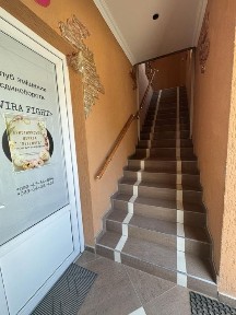 Продам нерухомість