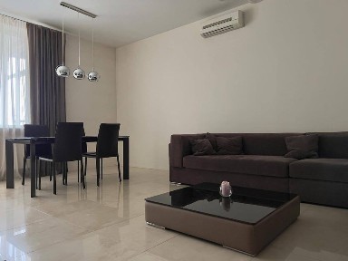 Киев, Леси Украинки бул., 7Б