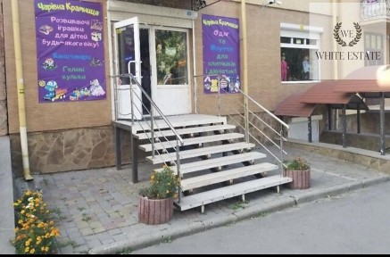 Продаж комерційного приміщення по вул. Київська