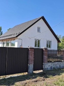 Продаж. Двоповерховий будинок. смт. Нові Санжари.