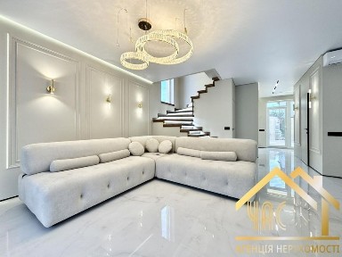 Київська область, Гатне