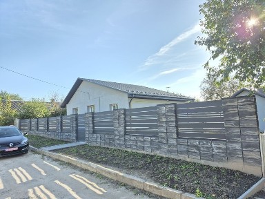 Продається будинок з сучасним ремонтом у Луцьку!