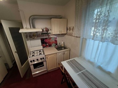 2х кімнатна на Соборності (Доценка).