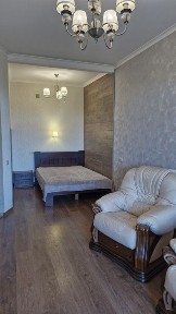 Здається 1/5 кімнатна квартира по вул. Собранецька