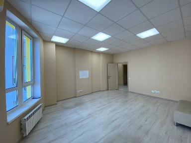 Вознесенський узвіз 23 а БЕЗ КОМІСІІ Центр Сдам офіс 110 м2 з ремонтом