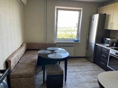 Оренда 2к квартири генератор на ліфт та воду