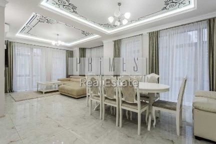 Продаж 3к квартири в Клубному будинку, вул. Лук'янівська, 21Б, Поділ