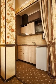 Сдам долгосрочно номера в центре Одессы с кухней в це