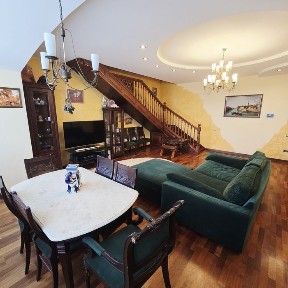 Аренда двухуровневой квартиры р-н Херсонское Шоссе/8-я линия 1000$