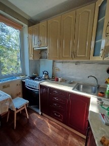 Продаж 2 кім. квартира вул. Котляревского.
