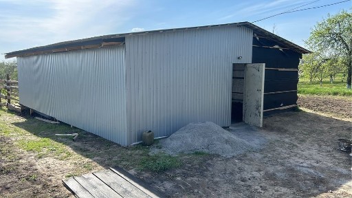 Продам будинок в селі