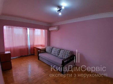 Шолом-Алейхема вулиця, мікрорайон Лісовий Масив, район Деснянський, Київ, метро Чернігівська, вул. Шолом-Алейхема 9 • ID 33531364