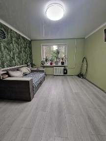 продаж 3х-кімнатної квартири на 1 занасипі