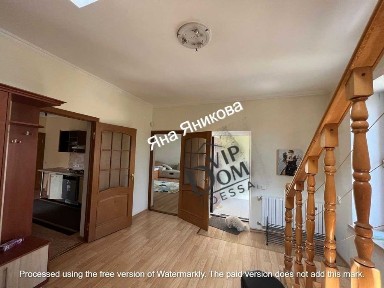 Продам дом пр. Небесной сотни 180 метров 7 соток 2015 года постройки