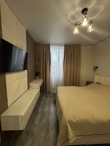 2к квартира з якісним ремонтом з видом на Центральний парк!