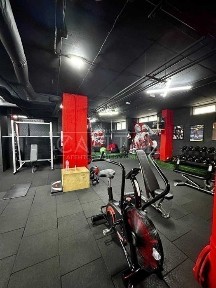 Продаж /Фасадне нежитлове приміщення /330м² /ЖК <a href='/newbuilding/538/view/zk-zverinetskiy'>Zverinetskiy</a> /Печерськ