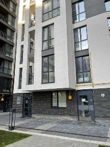 Ближній центр 2к квартира в новобудові Героїв Упа, Львів.