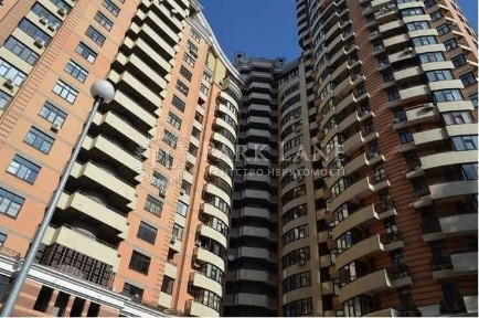 Лесі Українки, 7б. Сучасний гарний ремонт