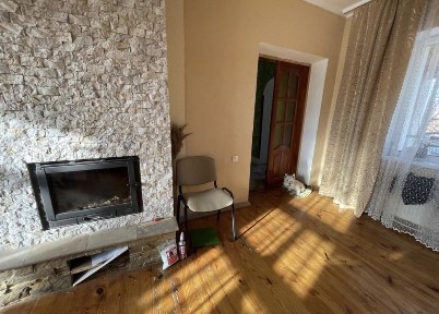 Терміновий продаж половини будинку (р-н Мальованка)