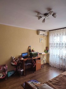 Продаж 1-кімн. квартири по вул. Українській в Олександрівському р-ні