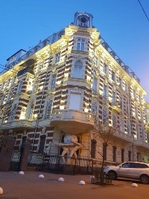 Сдам в центре от хозяина евротрёшка с ремонтом район Дерибасовская