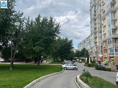 Київська область, Вишневе