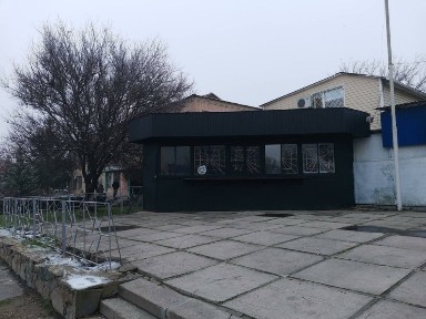 Продається площадка із магазином