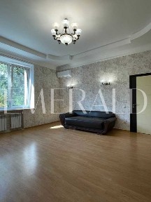 Продажа 3-комнатной квартиры 94 м², Митрофана Довнар-Запольского ул., 4