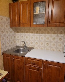 Продаётся 1ком Авраменко