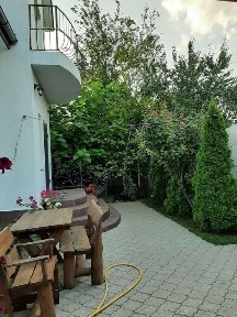 Продажа добротного дома стеклотара