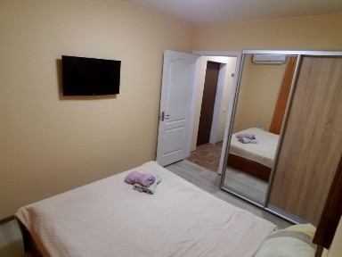 Сдам однокомнатный домик свободно с 24. 09.