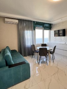 Сдам 3-ком квартиру на Каманина с Видом на Море.