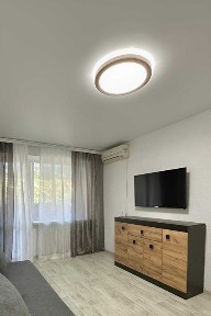 Квартира світла і тепла, Аркадія Тіниста 5/ площа 10 Квітня