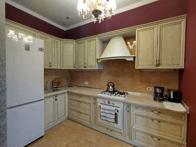 Продаж 2 кім. квартири в Центрі міста.