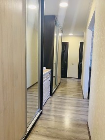 Продається 3х кімнатна квартира з АО, ремонт