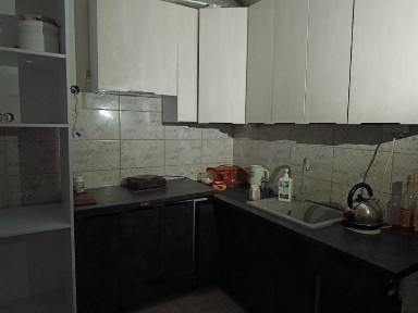 Продам свою трикимнатну квартиру