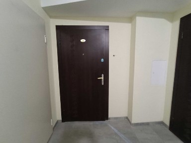 Продам квартиру 71м. кв під ваш ремонт в новобудові на Грушевського