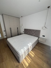 Оренда квартири в центрі, біля парку, озера!