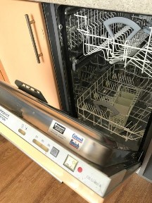 Продаж 2-кім. квартири, вул. Дегтярівська 30в. Метро-10хвилин пішки