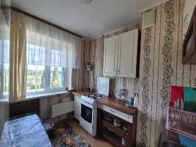 Продам 1-кімнатну Розсошенці 7/9пан 31м косметика вікна та балкон м/п