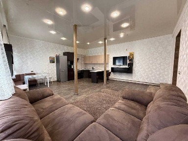 Продаж 4к будинку на Кірпічному/Цегляному