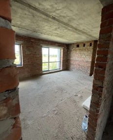 Продаж 3 поверхового у Байківці