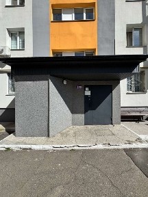 Продається простора 4-кімнатна квартира! Сергій