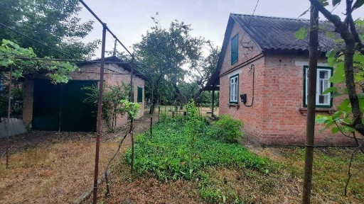 Продам дачу Вороніна на дві кімнати 5хвилин від кінцевої зупинки