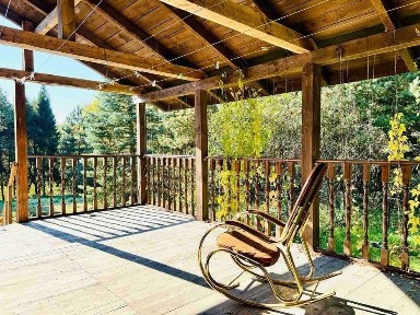 Продаж будинку 245м2 біля Львова, 21 сотка поруч лісу