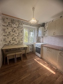 Продам Однокомнатную квартиру по ул. Ярослава Мудрого 98 квартал.