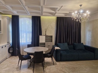 Сдаётся VIP квартира по ул Львовская